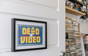 Dead Video sign.