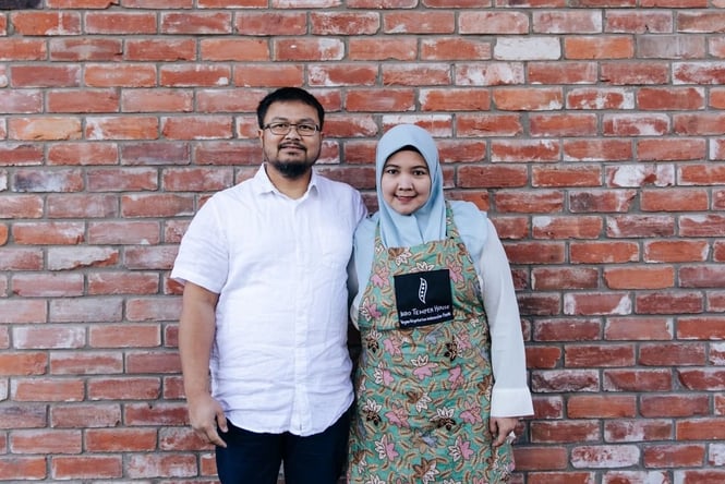 Owners of Indo Tempeh House.