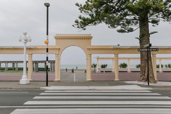 The view of the ocean in Napier on a cloudy day.