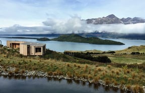 Cabin with stunning view of lake at Aro Hā, Glenorchy.