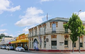 A streetscape in Geraldine.