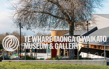 Signage outside the museum at Waikato Museum.