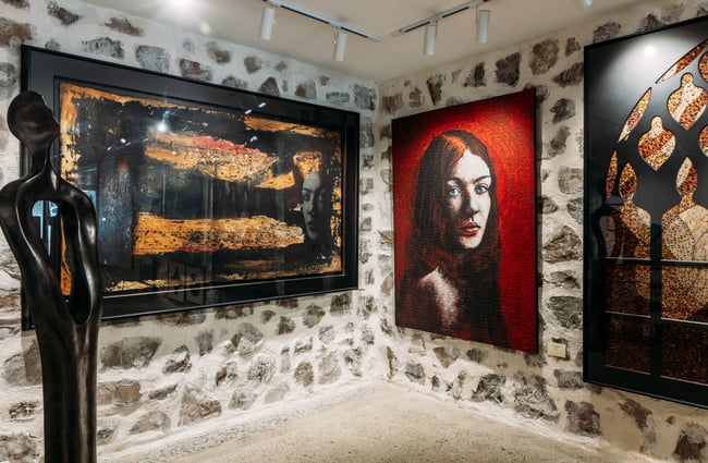 Artwork display at Artbay Gallery in Queenstown.