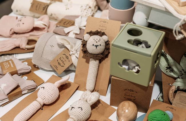 Baby products for sale Avisions.