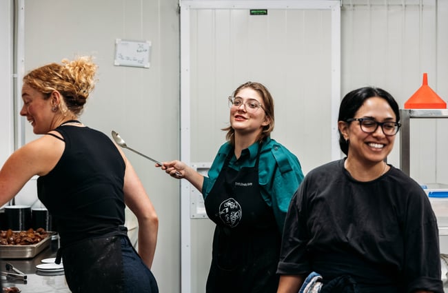 People working in the kitchen at Everybody Eats.