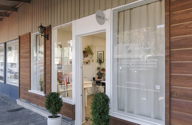 Exterior of Face It in Sumner