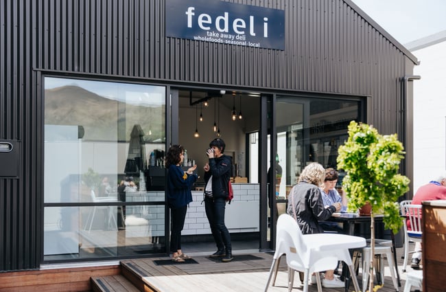 The-entrance-to-fedeli