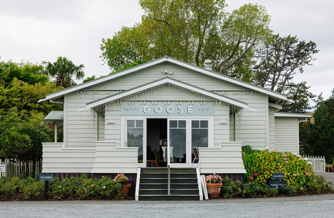 Exterior of Goose Bakery.