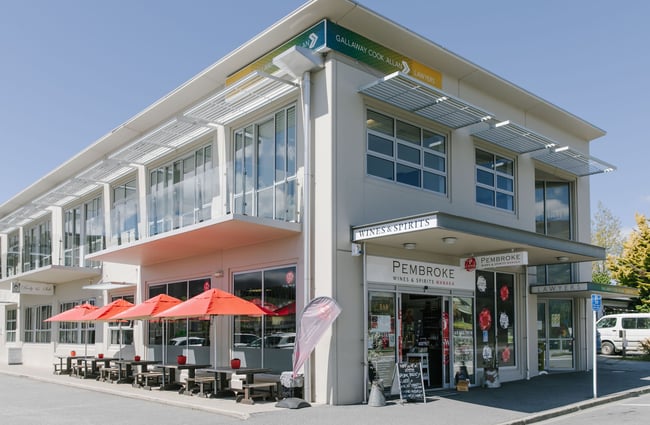 Pembroke Wines & Spirits exterior in Wānaka.