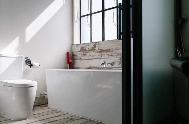 View of en-suite bathroom at Poshtel accommodation in Ōamaru.