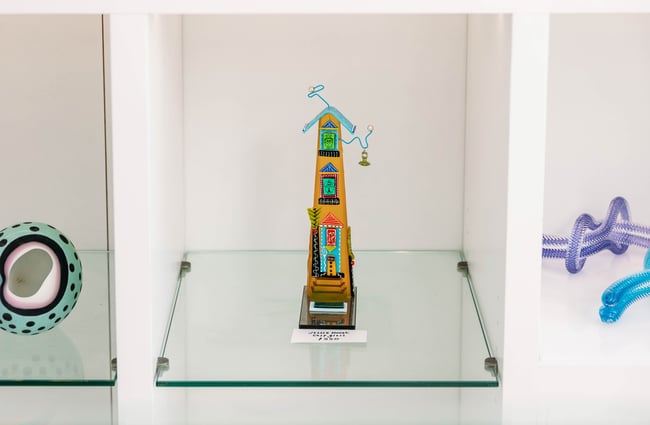 Little sculptures on display.