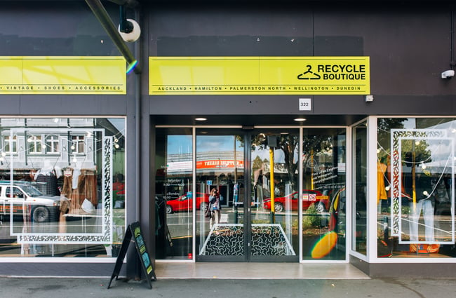 The entrance to Recycle Boutique, Hamilton.