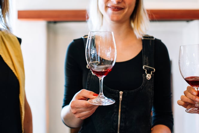 Wine tasting at Māori Point Wines.
