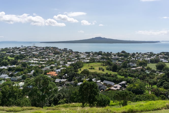 A view of Auckland from the top of Mount Victoria.