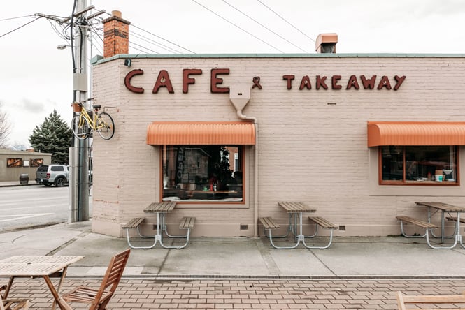 The exterior of Muddy Creek Cafe.