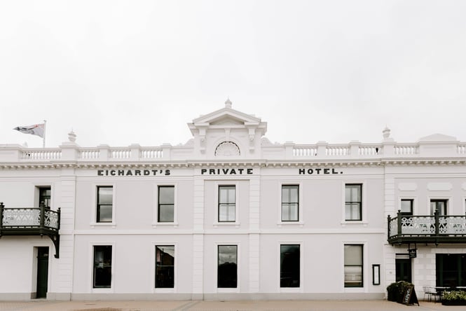 The exterior of Eichardt's Private Hotel.