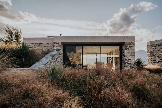 The exterior of Jack's Retreat.