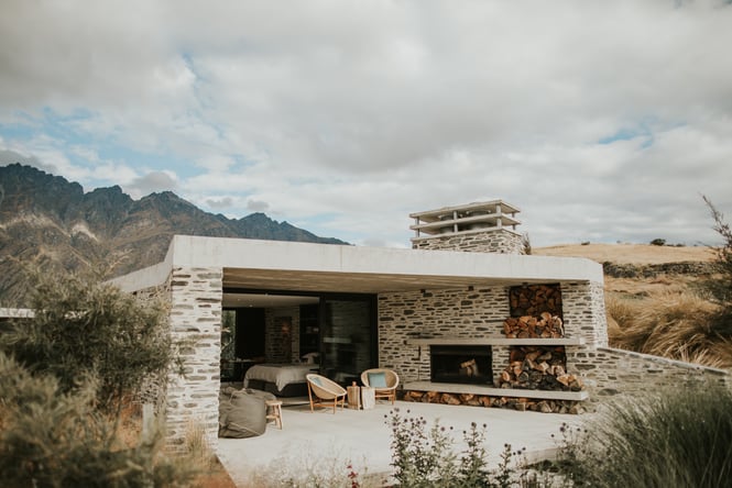 The exterior of Jack's Retreat.