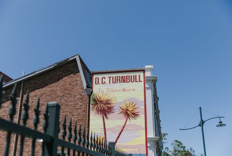 Mural painted on side of building in Timaru.