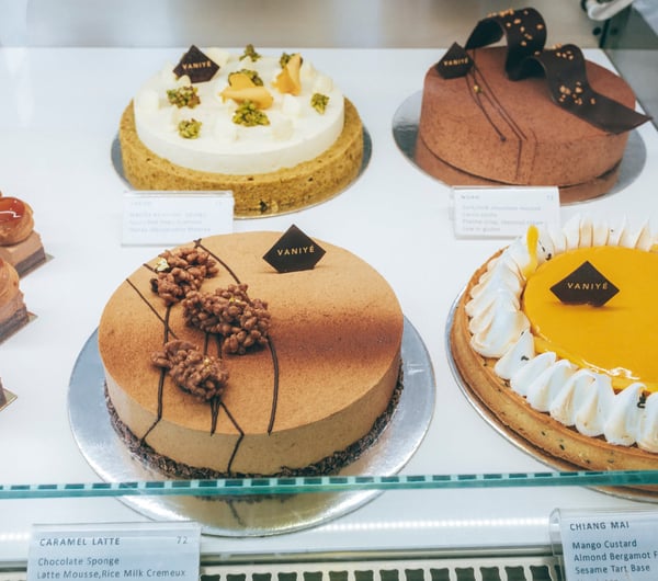 Full sized tarts for sale at Vaniyé Pâtisserie, Auckland.