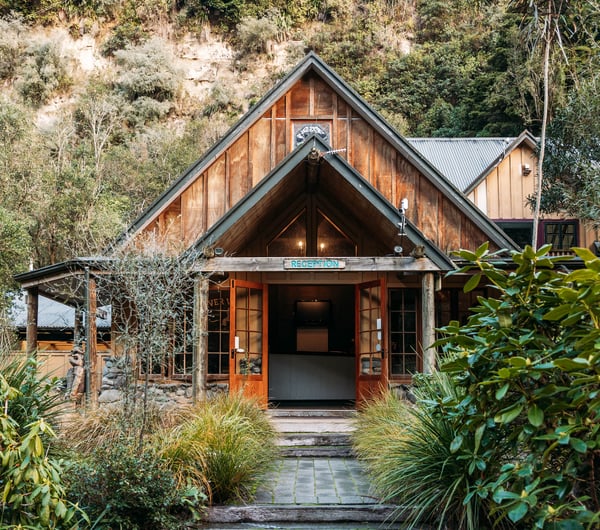 The exterior of River Valley Lodge in Rangitikei.