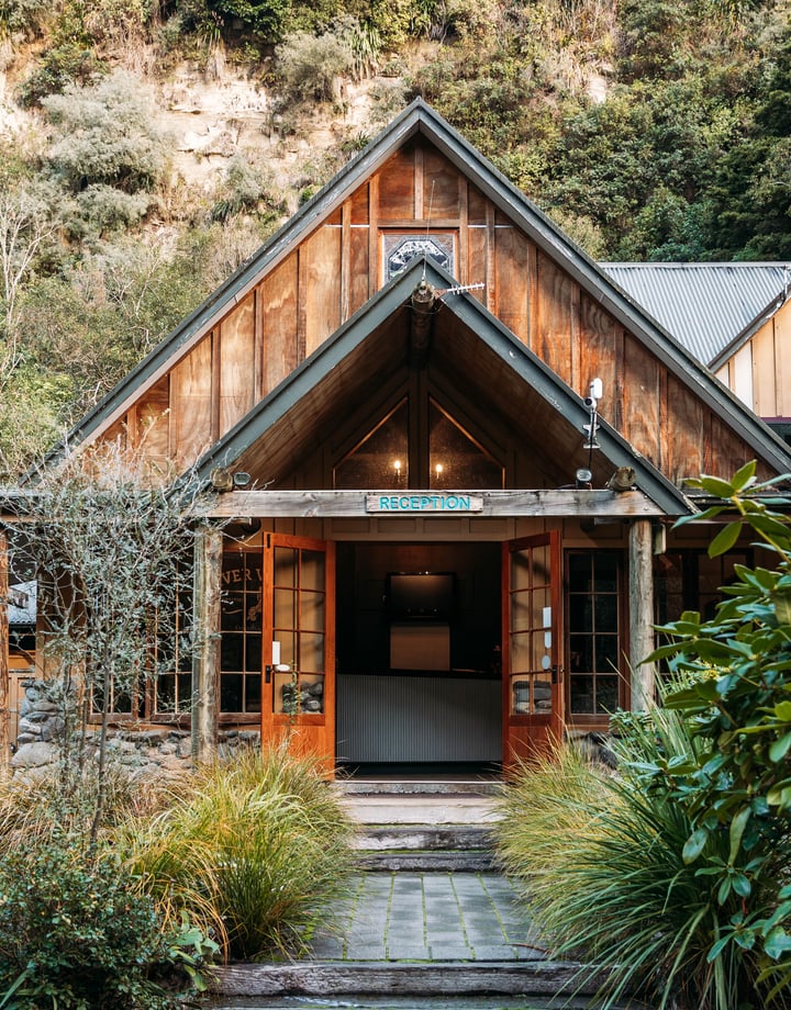 The exterior of River Valley Lodge in Rangitikei.