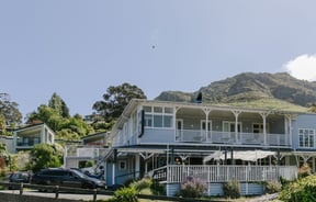 Ōtoromiro Hotel exterior in Govenor's Bay.