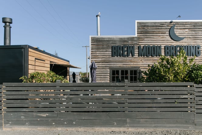 The exterior of Brew Moon Brewing in Amberley.