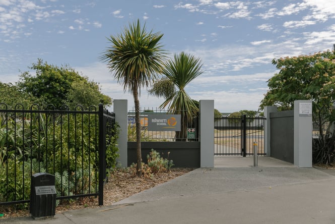 The entrance to Rawhiti School on a sunny day.