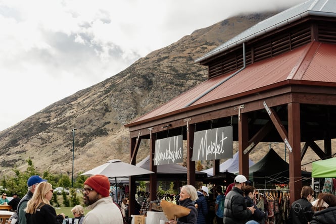 People milling about at Remarkables' Farmers Market.