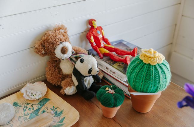 Knitted and soft toys at Java Hut, Māpua.