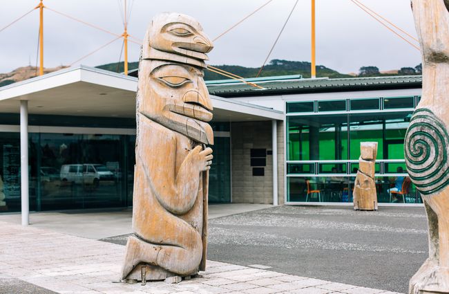 Carved Maori sculpture.