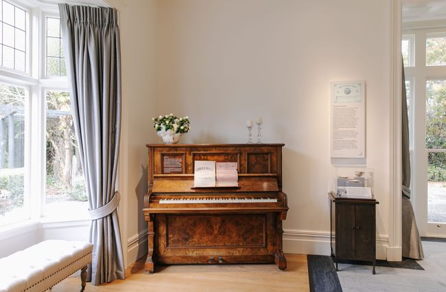 Piano at Kate Sheppard House.