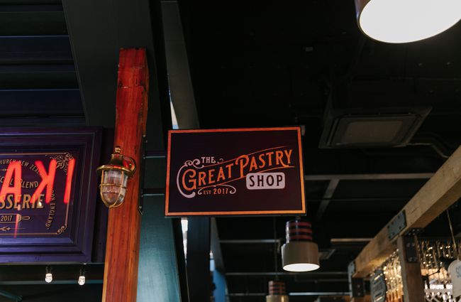 The Great Pastry Shop sign.