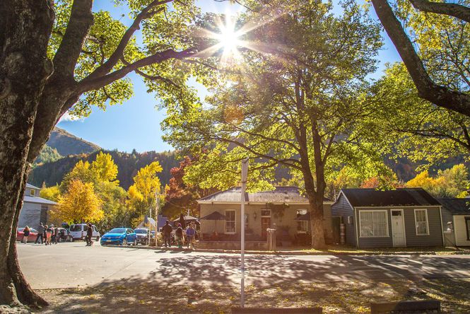 Arrowtown streets on an Autumnal day.